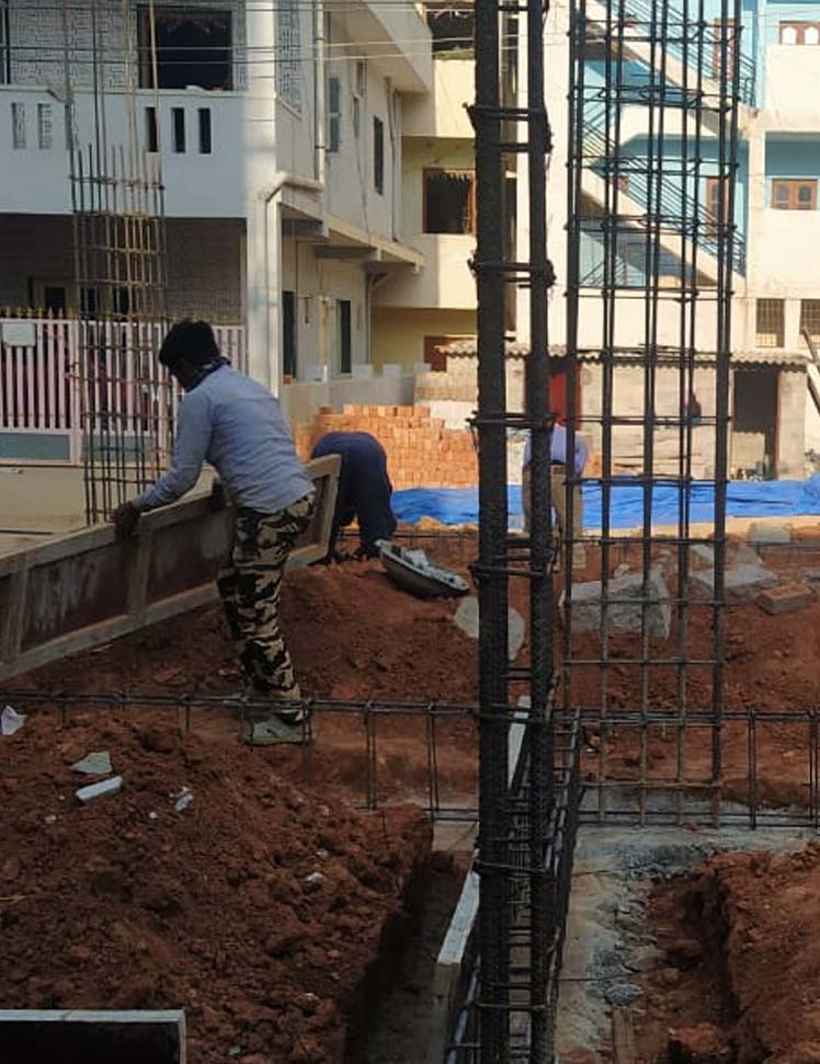 Construction workers service in Bengaluru